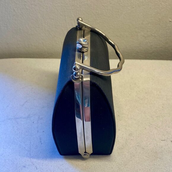 Black Chic Hard Shell Clutch Evening Bag - Picture 8 of 12